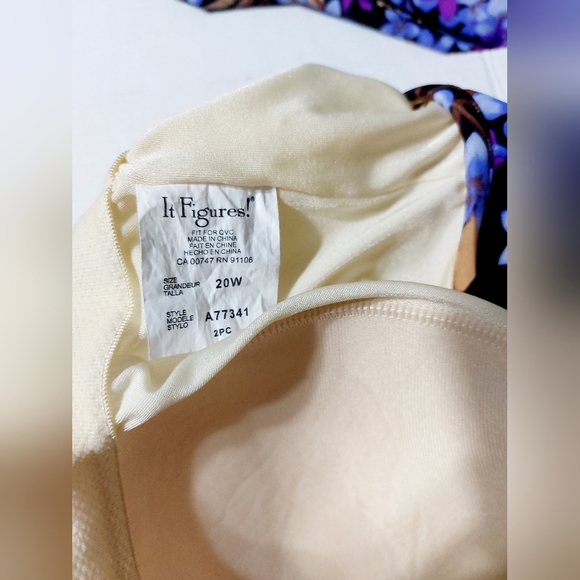 It Figures 2 Piece Floral Swimsuit Top and Skirt Size 20W - Picture 4 of 12